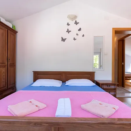 2 Bedroom Awesome In * Klek